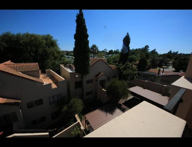 2 BEDROOM APARTMENT FOR SALE IN PAULSHOF